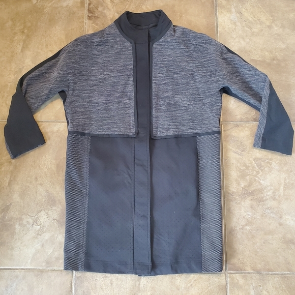 Lululemon Cocoon Car Coat - Picture 1 of 6